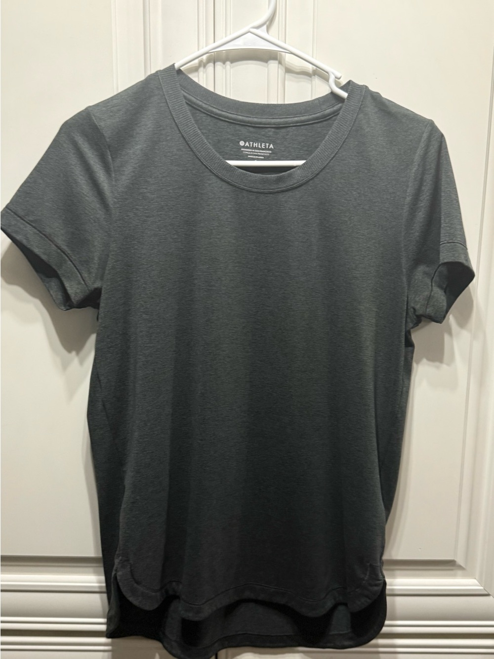 Athleta Uptempo Short Sleeve Crew Tee in Charcoal